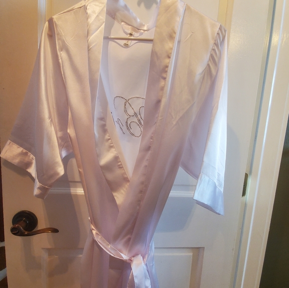 Bridal Robe - LIKE NEW - Picture 3 of 5